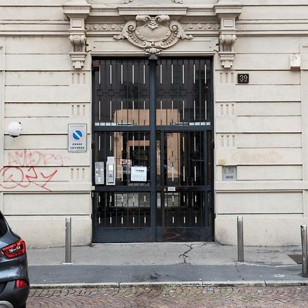 4 design apartments near Milan central station Esterno foto