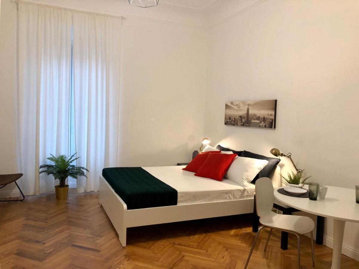 4 design apartments near Milan central station Esterno foto