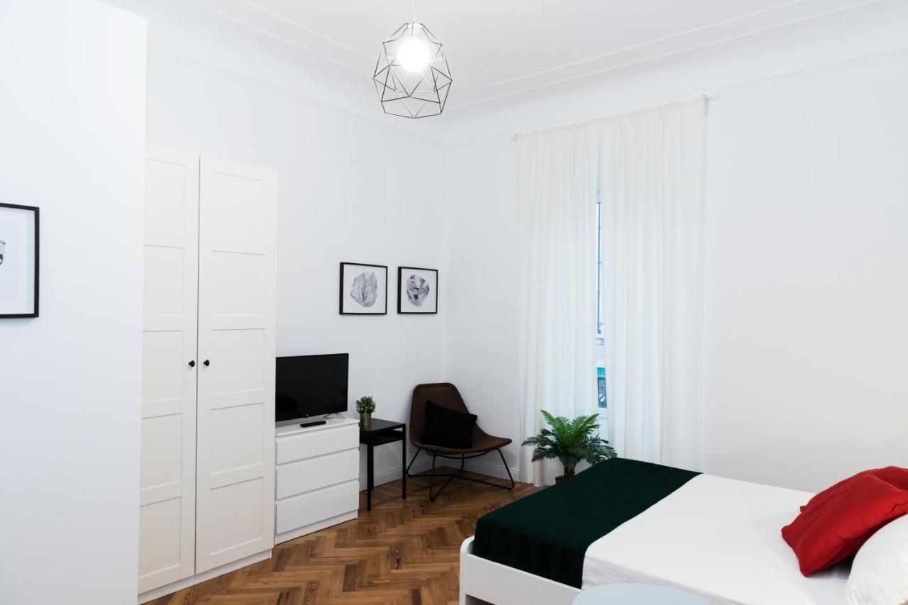 4 design apartments near Milan central station Esterno foto